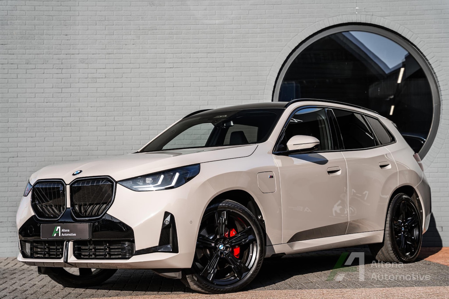 BMW X3 - 30e xDrive M-Sport Pro, BTW, Trekhaak, 360 camera, panoramadak, harman kardon - AutoWereld.nl