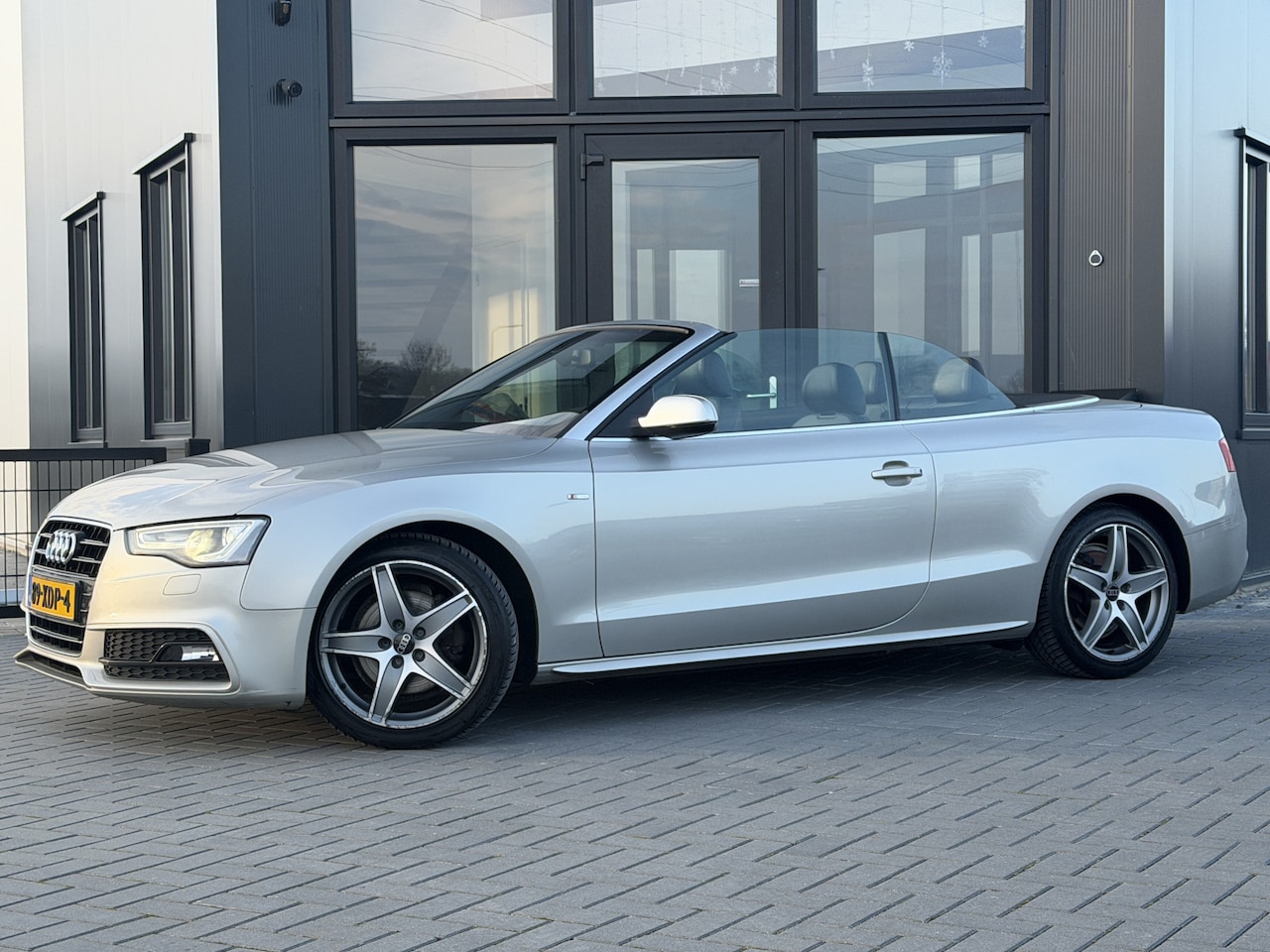 Audi A5 Cabriolet - 1.8 TFSI Pro Line S 1.8 TFSI Pro Line S - AutoWereld.nl