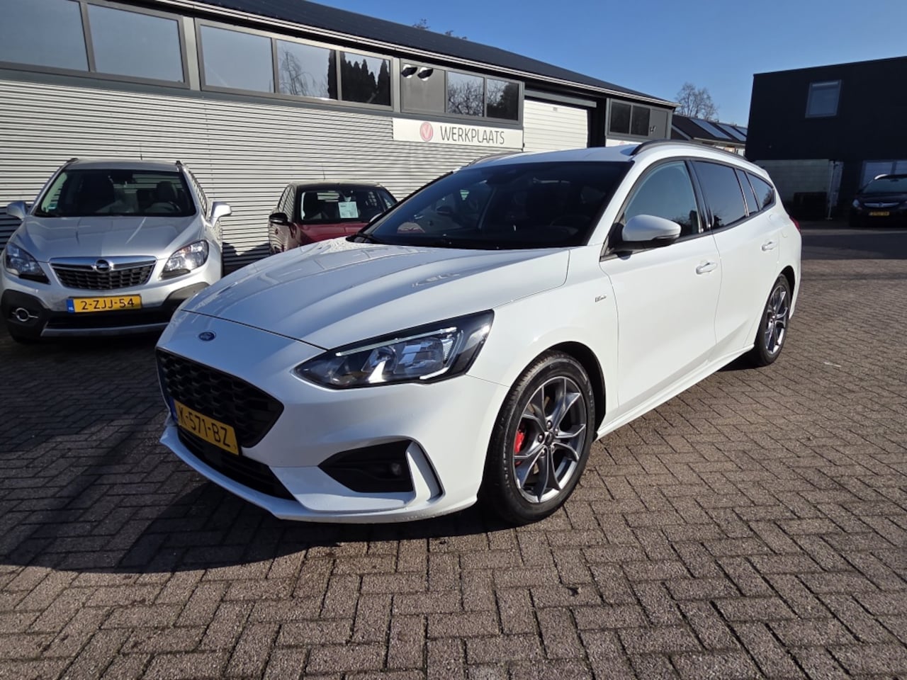 Ford Focus Wagon - 1.0 EBH ST L. XBns - AutoWereld.nl