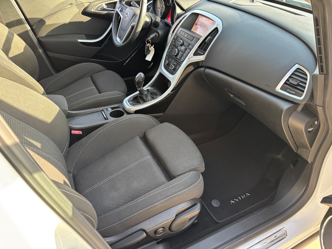 Opel Astra - 1.4 Turbo Sport | Org-NL auto. Navi. Clima. etc.