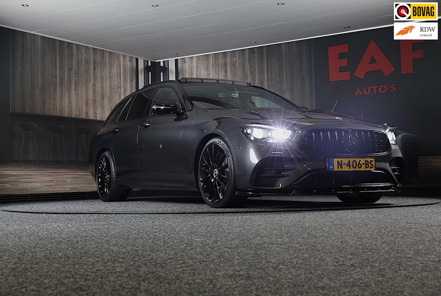 Mercedes-Benz E-klasse Estate - 200 AMG Line / AUT / 360 Camera / Memory / Elek Stoelen / BURMESTER / Leder / Dode Hoek / - AutoWereld.nl