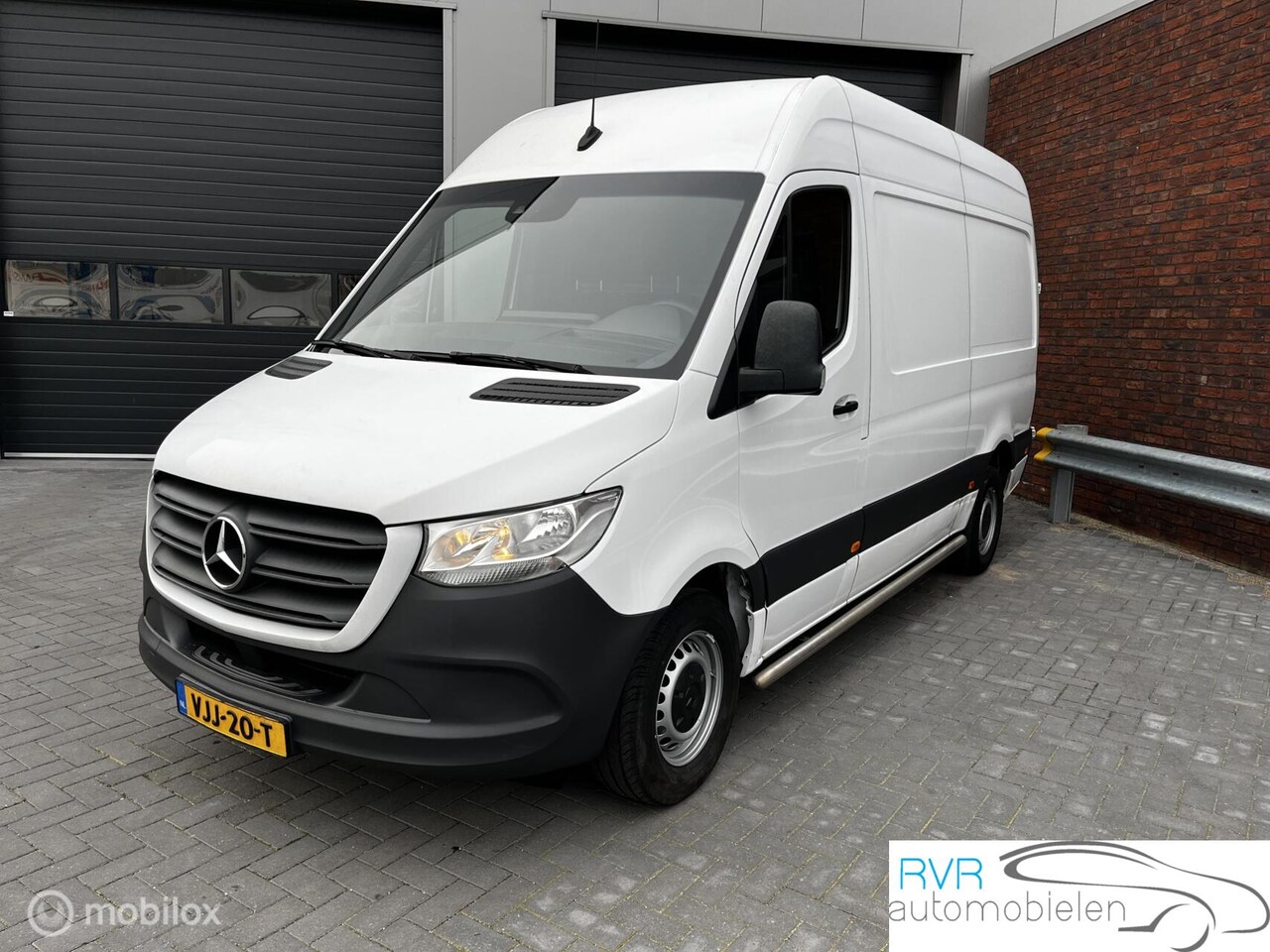 Mercedes-Benz Sprinter - bestel 317 1.9 CDI L2H2 RWD - AutoWereld.nl
