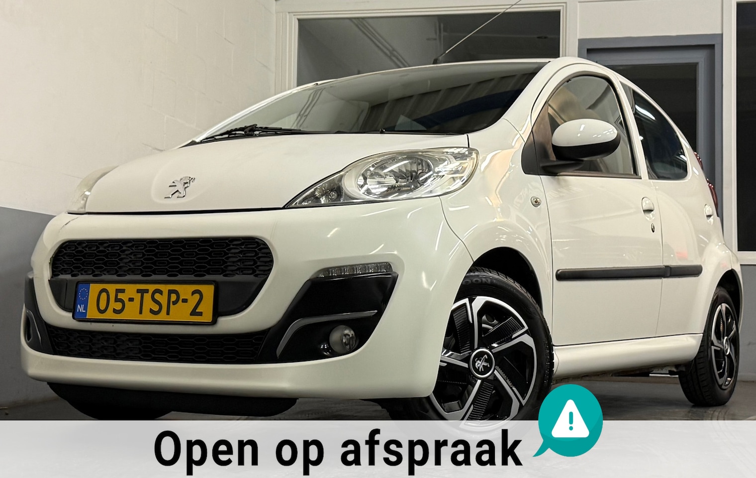 Peugeot 107 - 1.0 Active|NAP|NweAPK|Facelift|Airco|5Deurs|CentrDVG|Led| - AutoWereld.nl