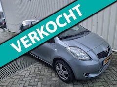 Toyota Yaris - 1.0 VVTi