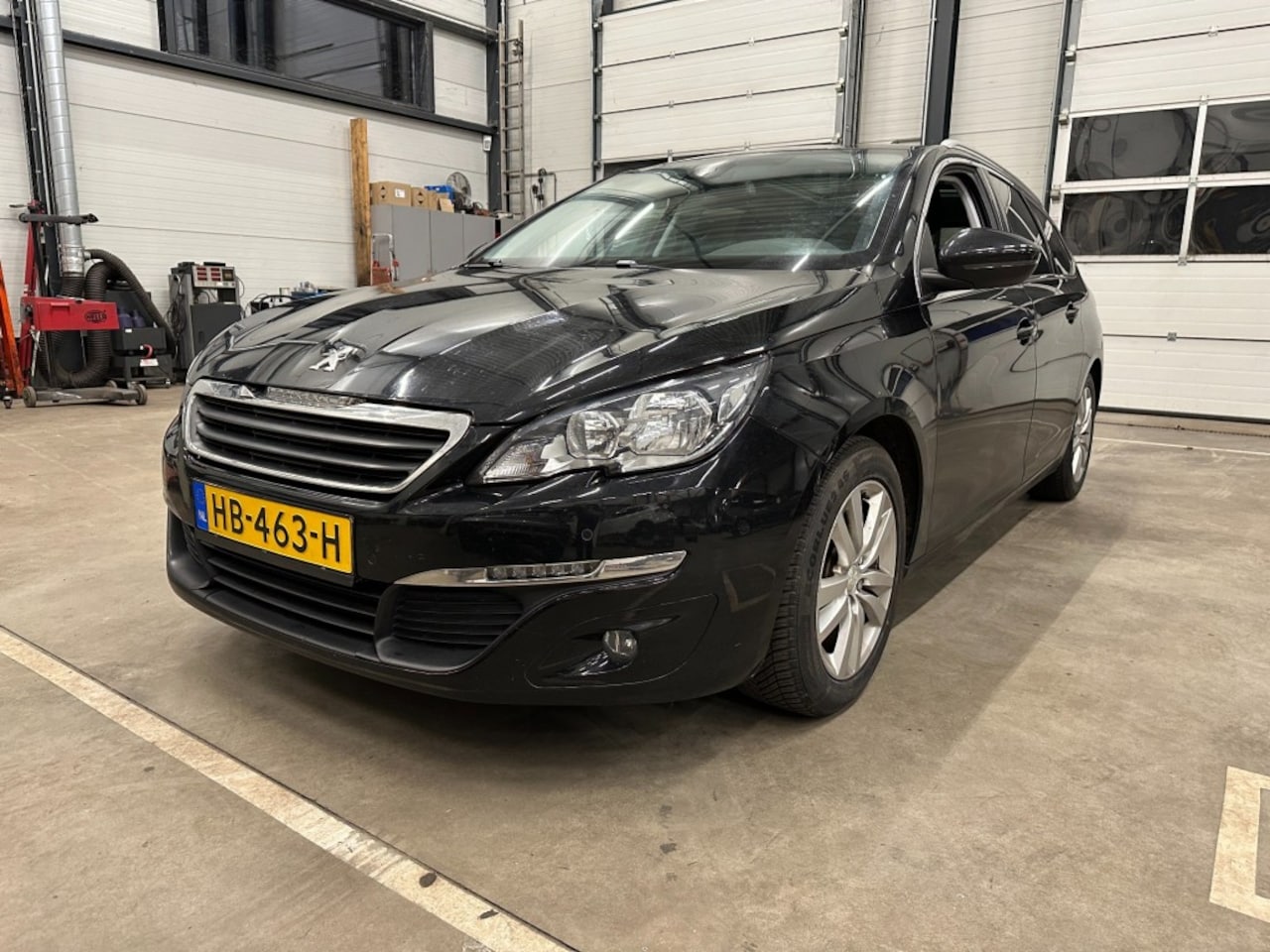 Peugeot 308 - SW 1.6 HDi Executive Pack Navi Camera Trekhaak EXPORT !! - AutoWereld.nl