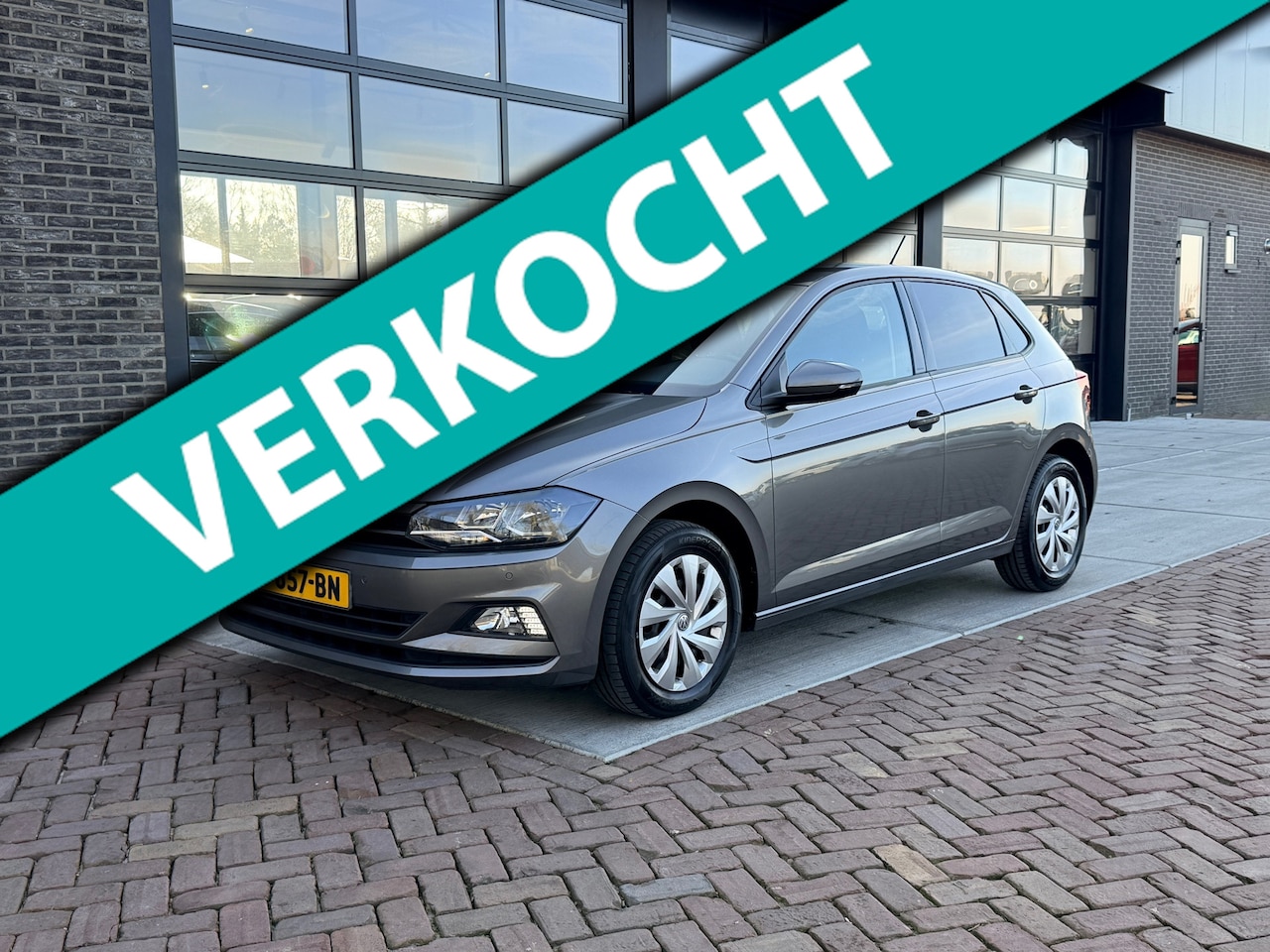 Volkswagen Polo - 1.0 TSI Comfortline | Navi | ACC | Clima | CarPlay | - AutoWereld.nl