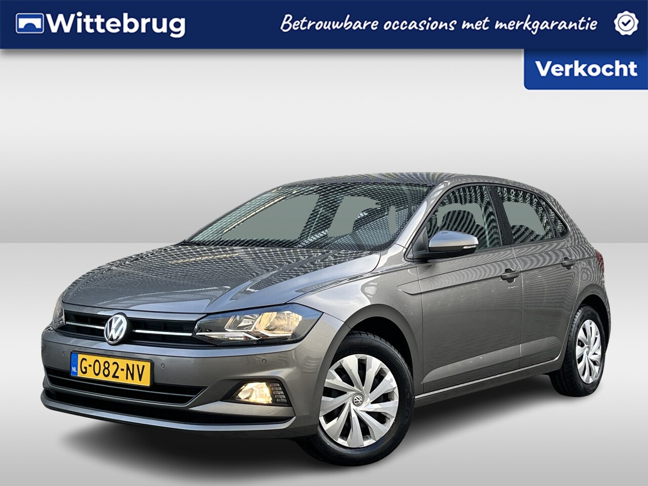 Volkswagen Polo - 1.0 TSI Comfortline / Navigatie / Parkeersensoren V+A / Trekhaak / Airco / P4 - AutoWereld.nl