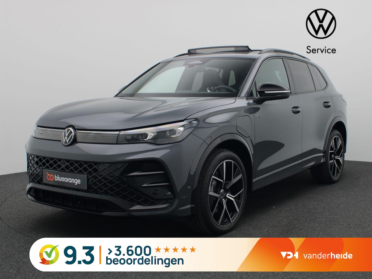 Volkswagen Tiguan - 1.5 eHybrid R-Line Edition 204PK DSG Pano-Schuifdak, Black Style, Trekhaak, 20" LM Velgen, - AutoWereld.nl