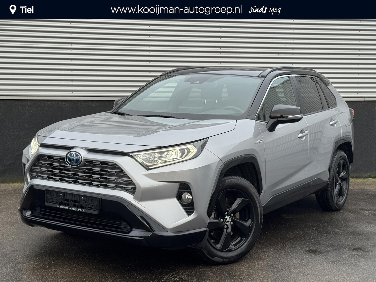 Toyota RAV4 - 2.5 Hybrid Bi-Tone Schuif/kanteldak, Navigatie, Vol Leder, JBL, Stoelverwarming, Achteruit - AutoWereld.nl
