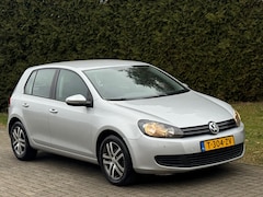 Volkswagen Golf - 6 1.6 Trendline | DSG AUTOMAAT | Weinig KM