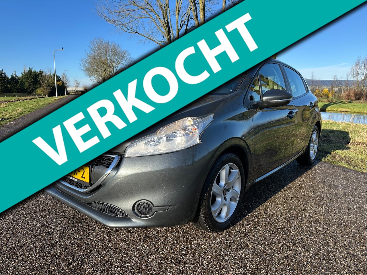 Peugeot 208 - 1.2 VTi|dealer onderhouden|rijdt goed - AutoWereld.nl