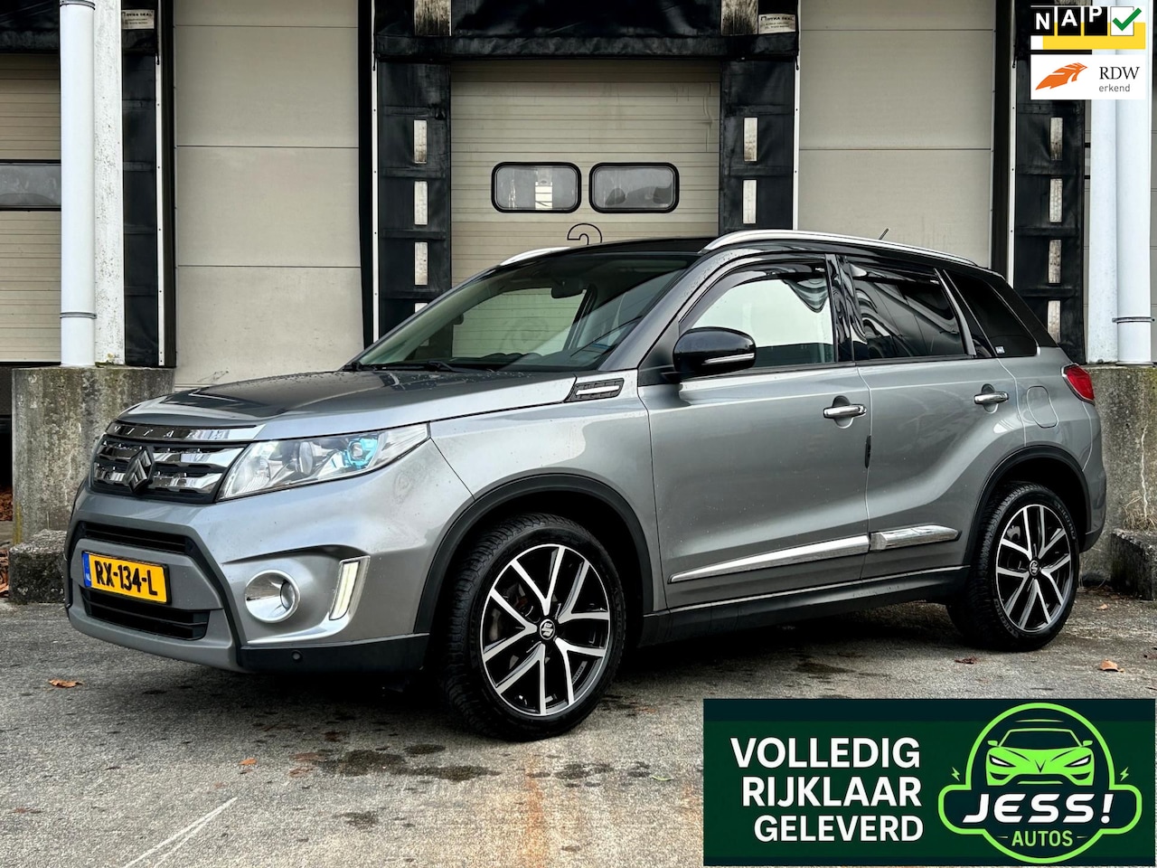 Suzuki Vitara - 1.6 High Executive | Panorama dak | Alcantara stoelen | Origineel NL | Onderhouden - AutoWereld.nl