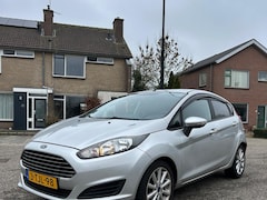 Ford Fiesta - 1.6 TDCi Lease Style Airco | BT | Goed Onderhouden