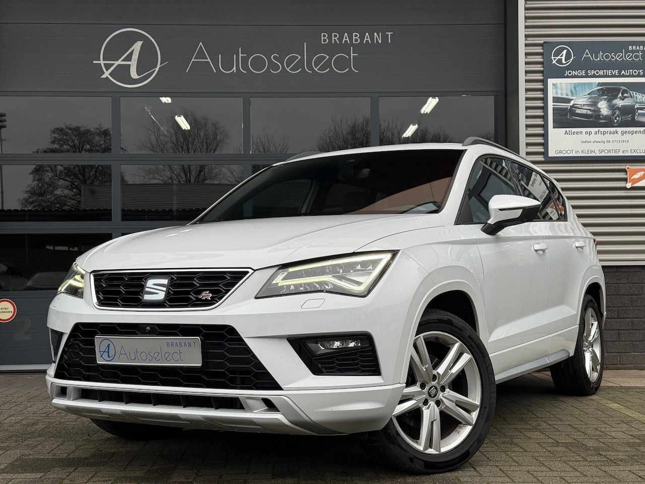 SEAT Ateca - 2.0 EcoTSI FR 4DRIVE DSG 360 Navi LED - AutoWereld.nl