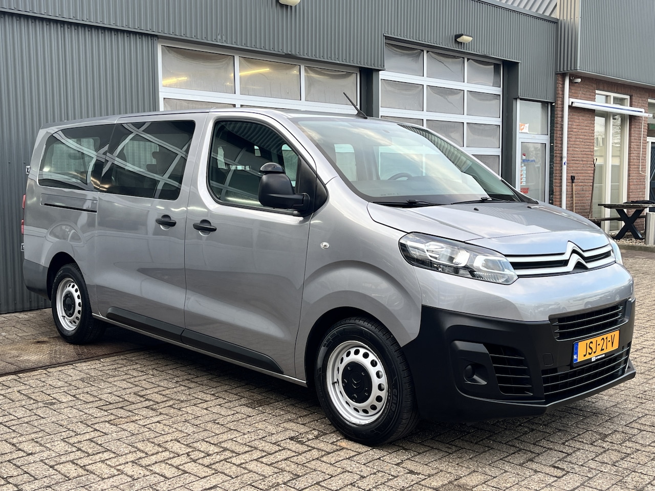 Citroën Jumpy - 1.5 BlueHDi XL Marge BTW en BPM vrij!! Airco Cruise controle Trekhaak 2500kg Navigatiesyst - AutoWereld.nl