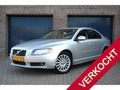 Volvo S80 - 2.5 T Momentum | Trekhaak | Leder | NL-Auto | Stoelverwarming