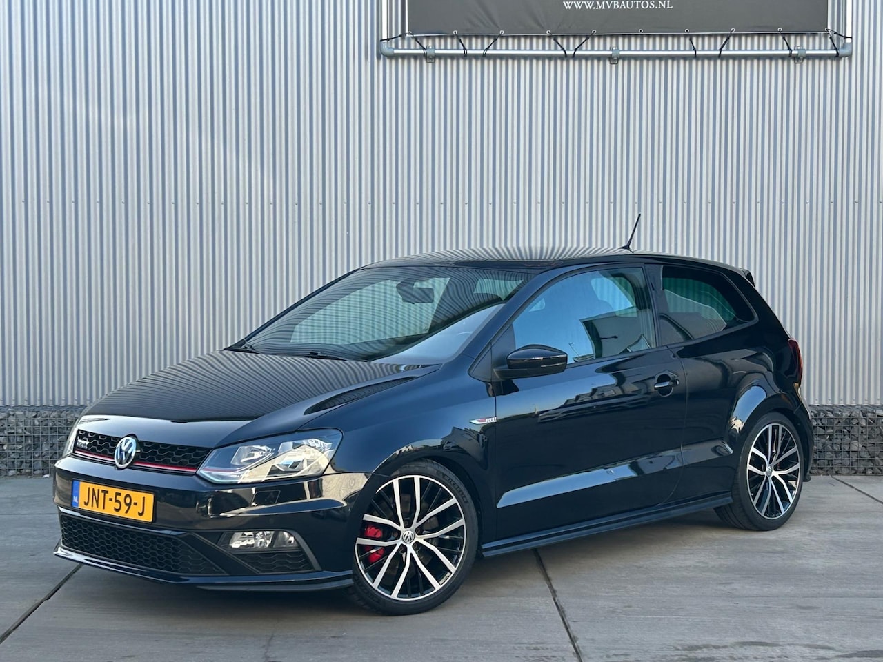 Volkswagen Polo - 1.8 TSI GTI 1.8 TSI GTI, clima, navi, onderhoudshistorie, parkeersensoren - AutoWereld.nl