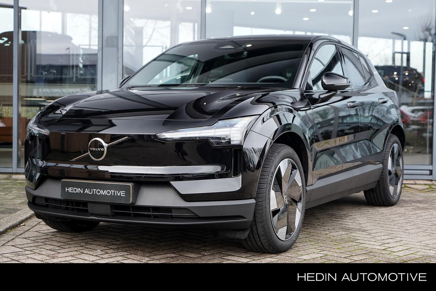 Volvo EX30 - Single Motor Extended Range Plus 69 kWh | Europa | Elektrisch verstelbare voorstoelen | St - AutoWereld.nl