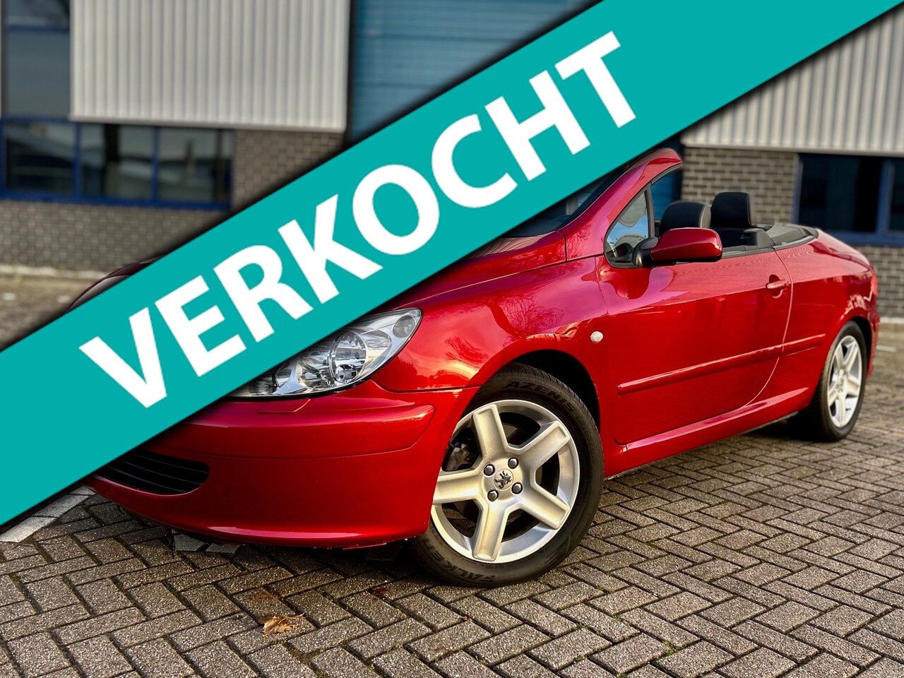 Peugeot 307 CC - 2.0 Cabrio * STOELVERWARMING * AIRCO * TREKHAAK * - AutoWereld.nl