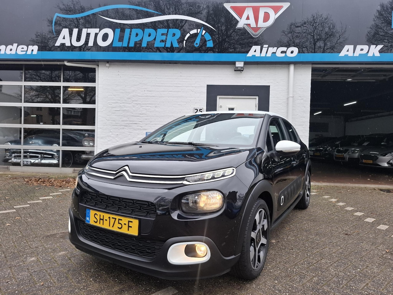 Citroën C3 - 1.2 PureTech Feel Edition /Nieuwe apk bij aflevering/Nav/Lm velgen - AutoWereld.nl