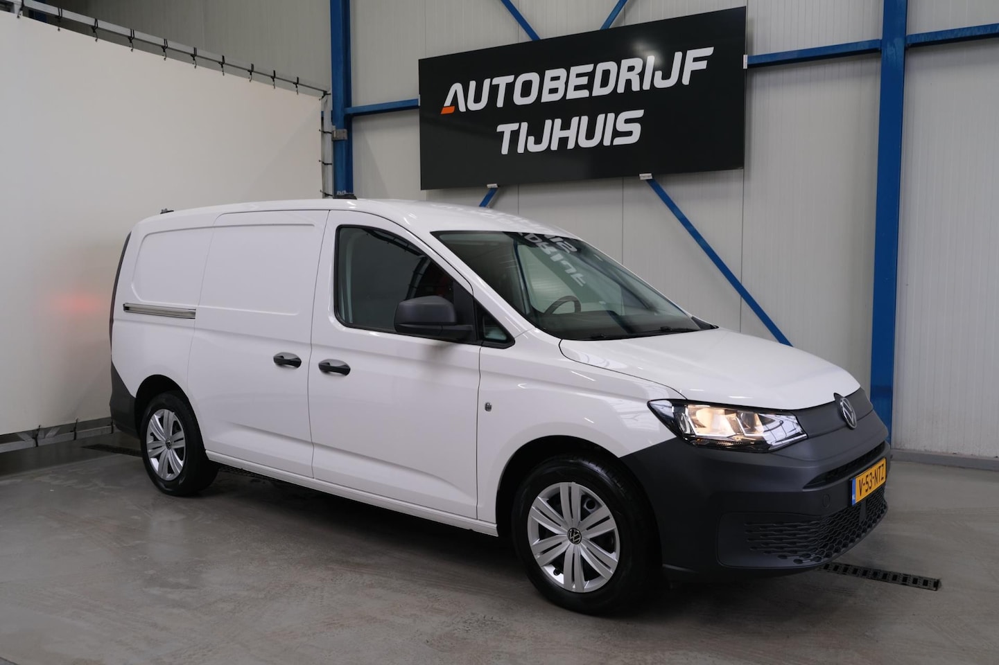 Volkswagen Caddy Cargo Maxi - 2.0 TDI Comfort - Airco, Cruise, Standkachel, Navi, Trekhaak. - AutoWereld.nl