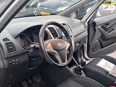 Hyundai ix20 - €4248, -1.4i i-Vision Airco Trekhaak Cruise Control