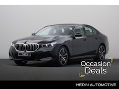 BMW 5-serie - 530e M Sport Edition | Achteruitrijcamera | Driving Assistant Plus | PDC | Trekhaak elektr