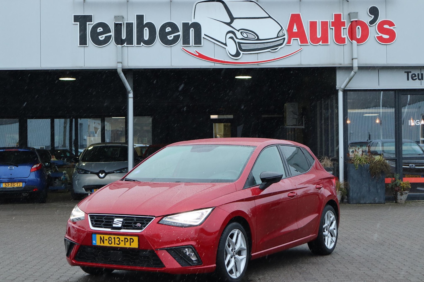 SEAT Ibiza - 1.0 TSI FR Business Intense Apple Carplay, Navigatie, Camera, Automaat, Cruise control, Cl - AutoWereld.nl