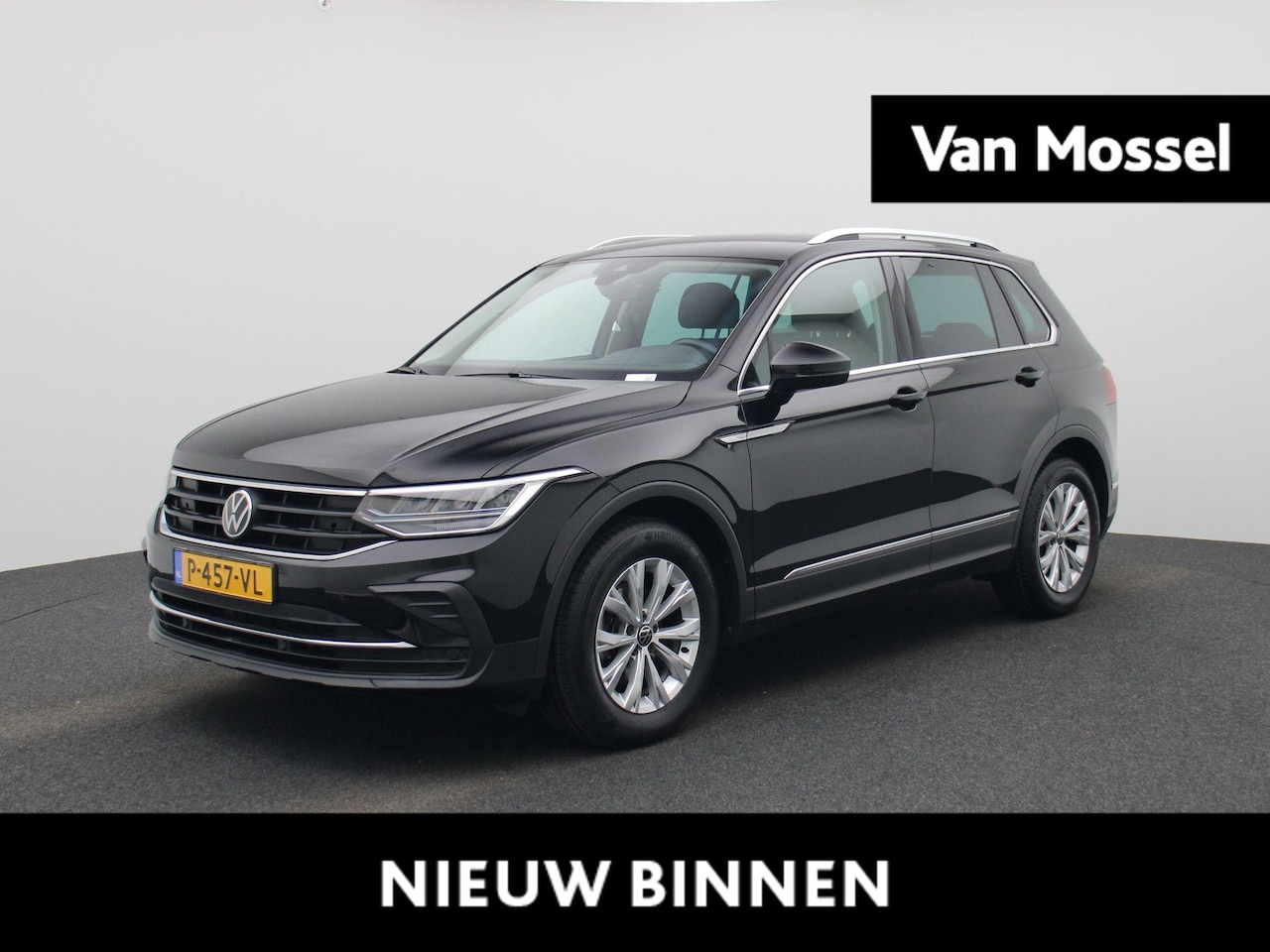 Volkswagen Tiguan - 1.5 TSI Life Business | Automaat | LMV | Climate control | Navigatie | Bluetooth | Adaptiv - AutoWereld.nl