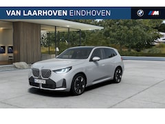BMW X3 - 30e xDrive M Sport Automaat / Panoramadak / Trekhaak / Sportstoelen / Parking Assistant Pr