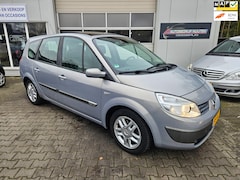 Renault Grand Scénic - 2.0-16V Privilège Luxe 7 PERS