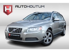 Volvo V70 - 2.5T AUT Momentum Trekhaak