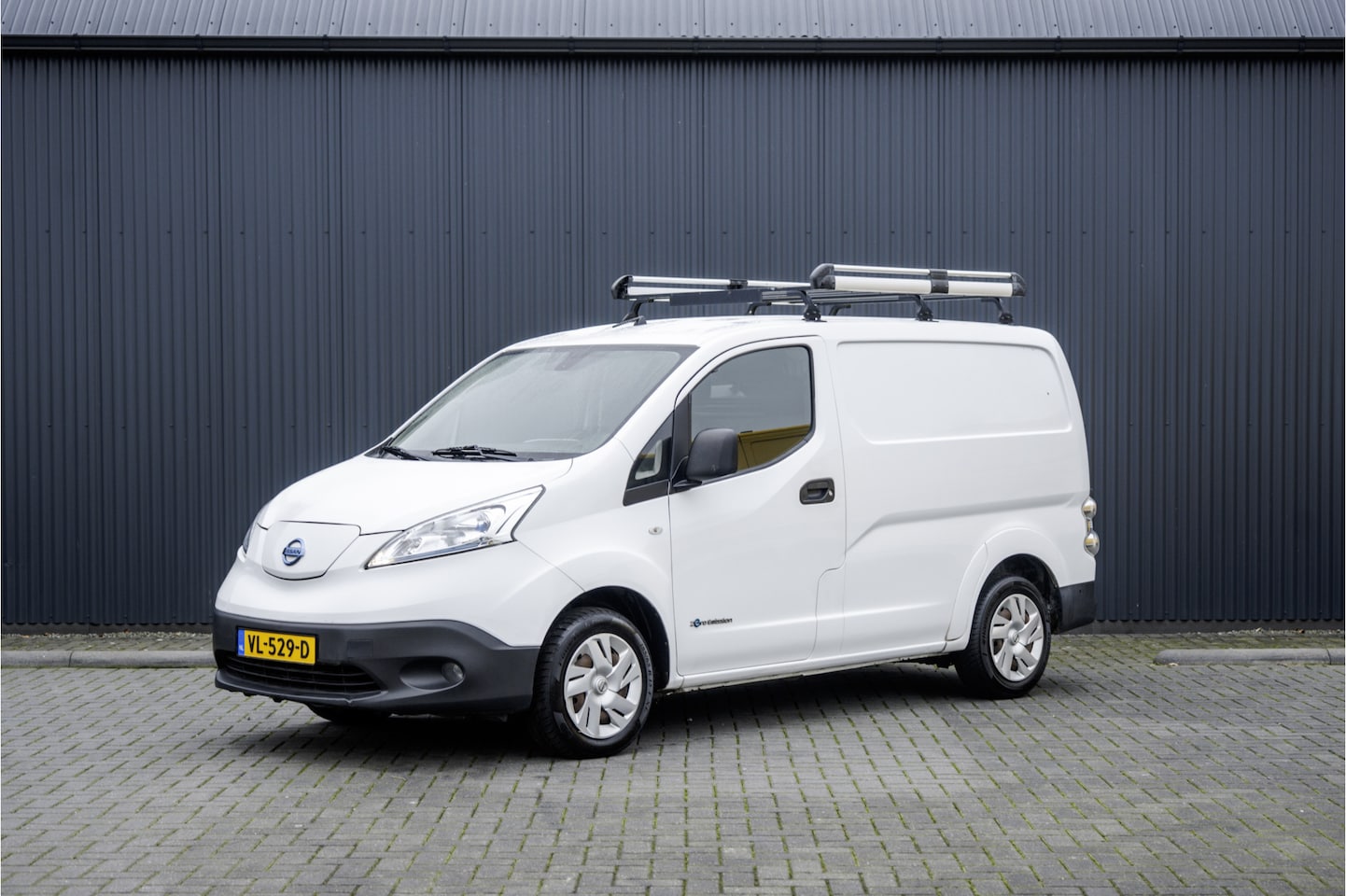 Nissan e-NV200 - | Camera | Navi | Stoel/Stuurverw | Cruise | Airco | Business - AutoWereld.nl