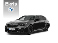 BMW M5 - Touring | M Carbon Keramische remmen | Trekhaak | Panoramadak | Driving Assistant Professi