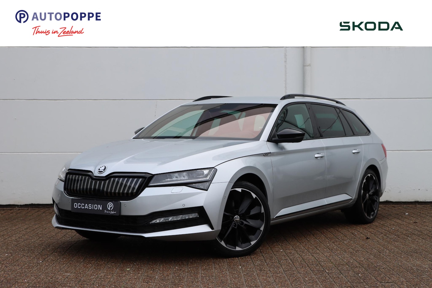 Skoda Superb Combi - 1.4 TSI iV Sportline 218pk DSG6 | Black Style | Memory Seats | Canton Audio | 360 Camera - AutoWereld.nl