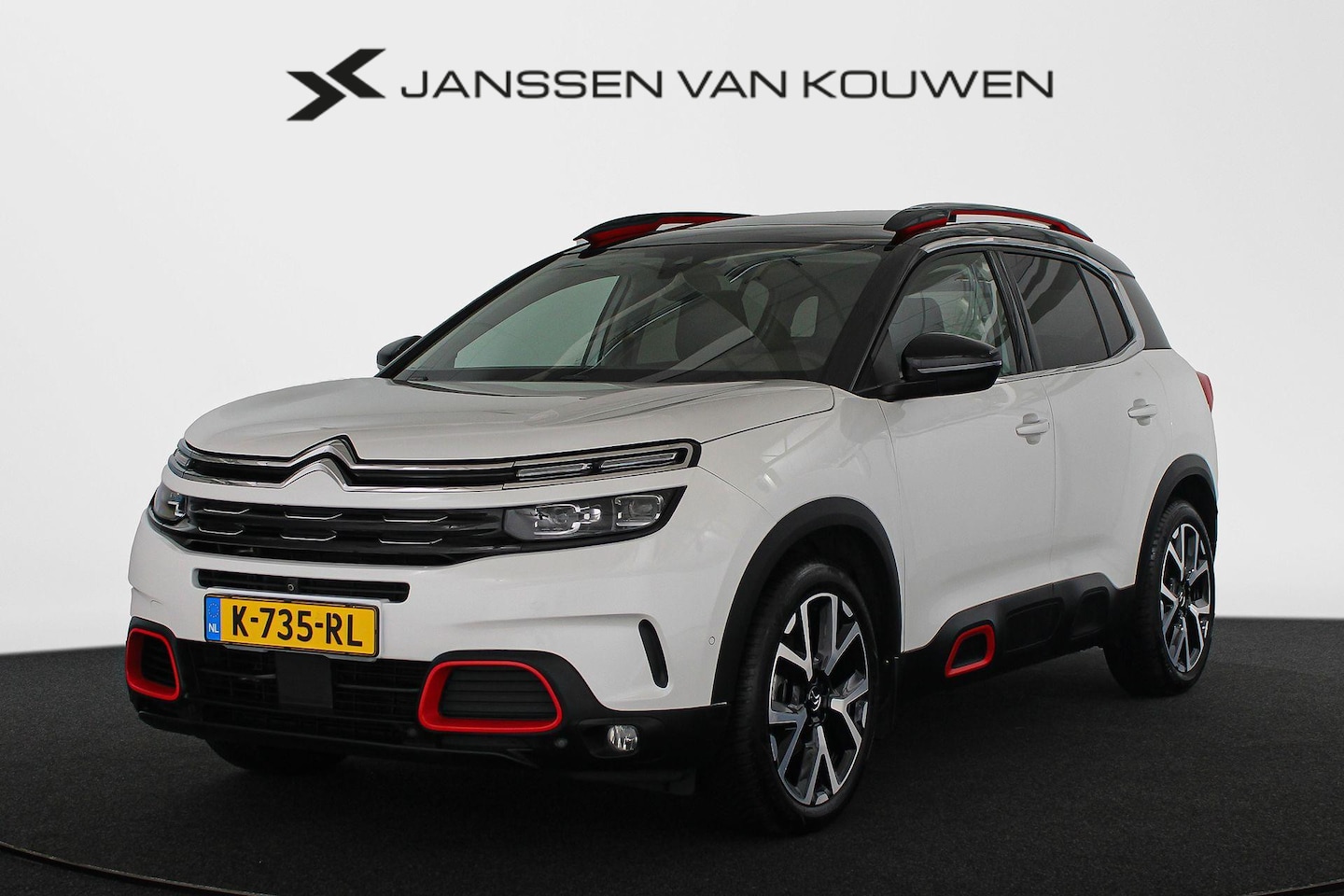 Citroën C5 Aircross - 1.6 PureTech Shine Trekhaak Panoramadak Leder Massage Stoelverwarming - AutoWereld.nl