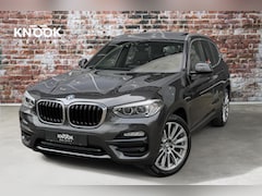BMW X3 - xDrive20i High Executive / Panoramadak / Adaptive LED / Camera / Navigatiesysteem Professi