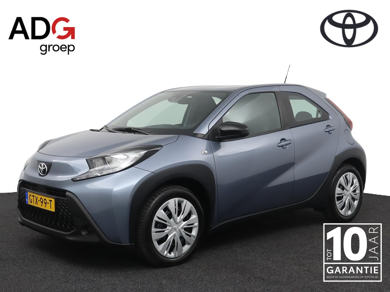 Toyota Aygo X - 1.0 VVT-i S-CVT Play | Automaat | Cruise control | Parkeercamera | Apple carplay - Android - AutoWereld.nl