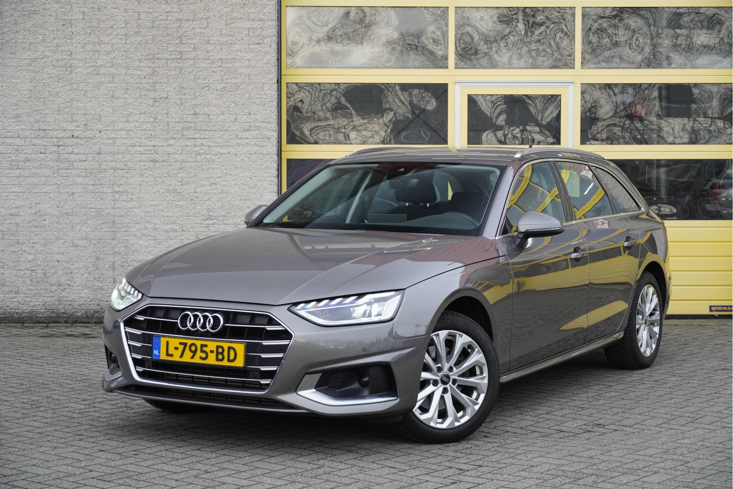 Audi A4 Avant - 35 TFSI 150PK! Automaat Business Edition BJ2021 Lmv 17" | Led V+A | Pdc | Navi | Dynamisch - AutoWereld.nl