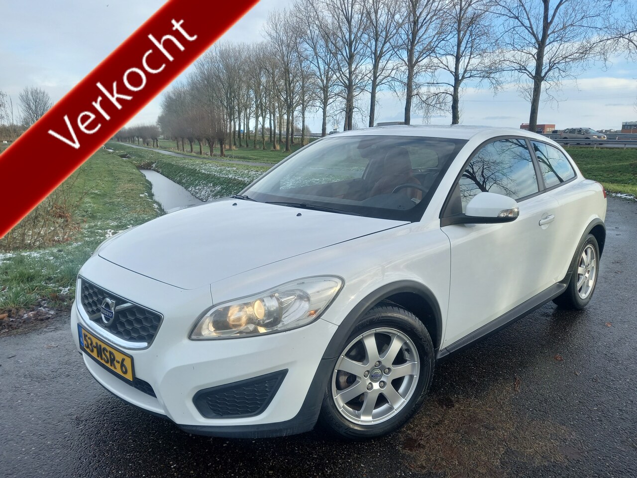 VOLVO C30