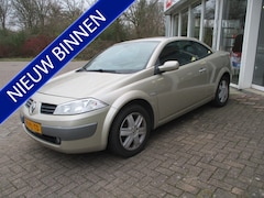 Renault Mégane coupé cabriolet - 1.6-16V Dynamique Luxe Goed werkend dak