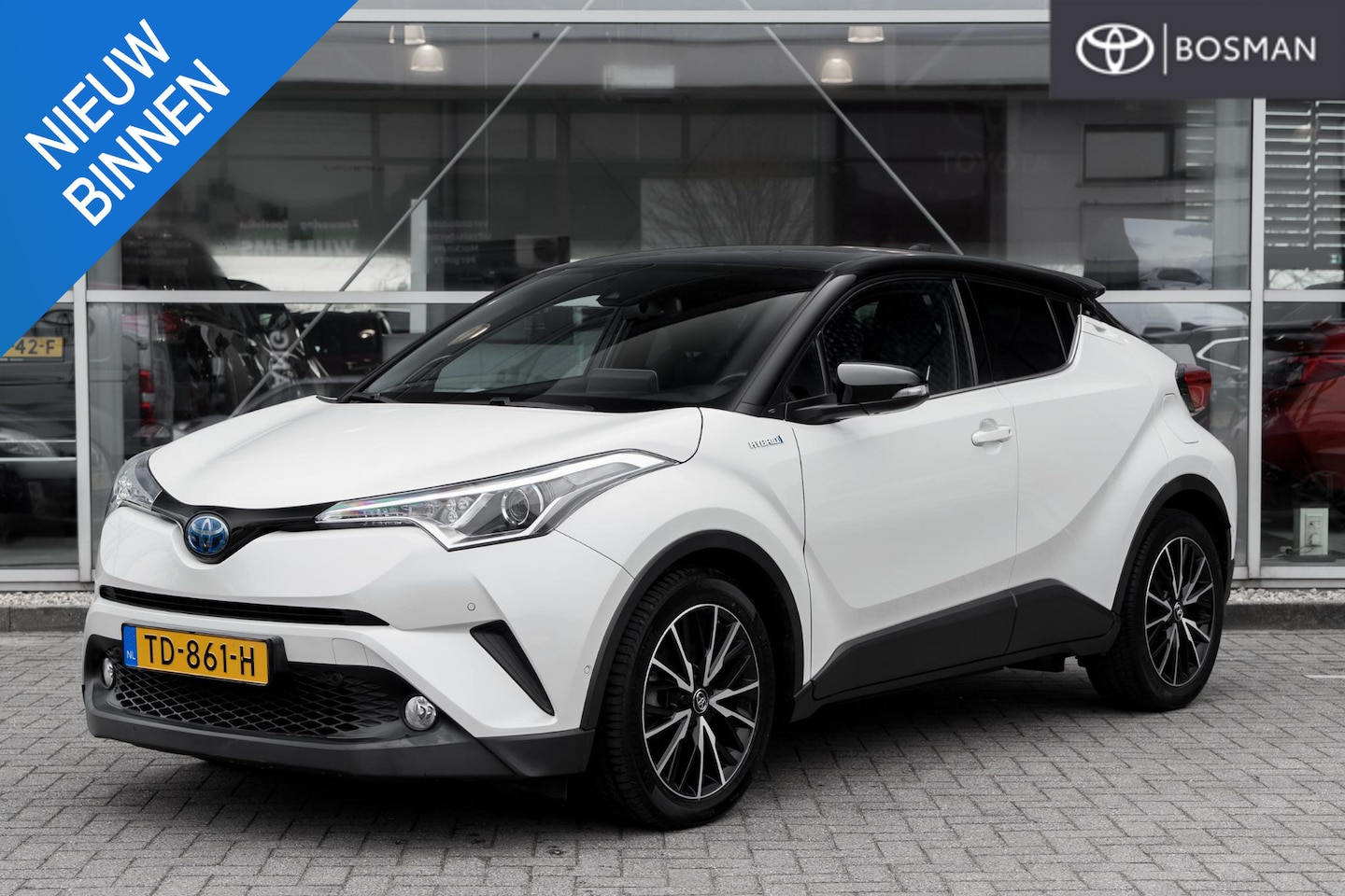 Toyota C-HR - 1.8 Hybrid Dynamic 1.8 Hybrid Dynamic - AutoWereld.nl