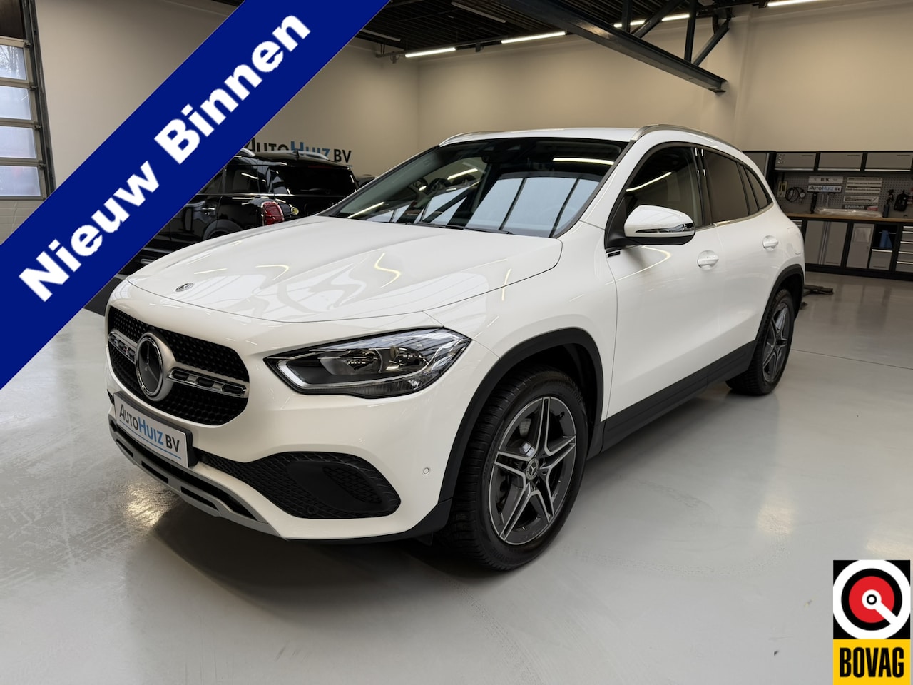 Mercedes-Benz GLA-Klasse - 250 e Style Trekhaak Stoelverwarming Dode Hoekassistent ACC Distronic 18 Inch - AutoWereld.nl