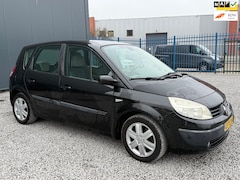 Renault Scénic - 2.0-16V Dynamique Comfort AUTOMAATCLIMAAPKKOOPJE