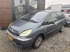 Citroën Xsara Picasso - 1.6i-16V Image