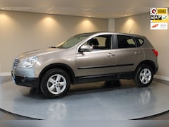 Nissan Qashqai - 1.6 Acenta *Panorama* Trekhaak|Cruise|NAP