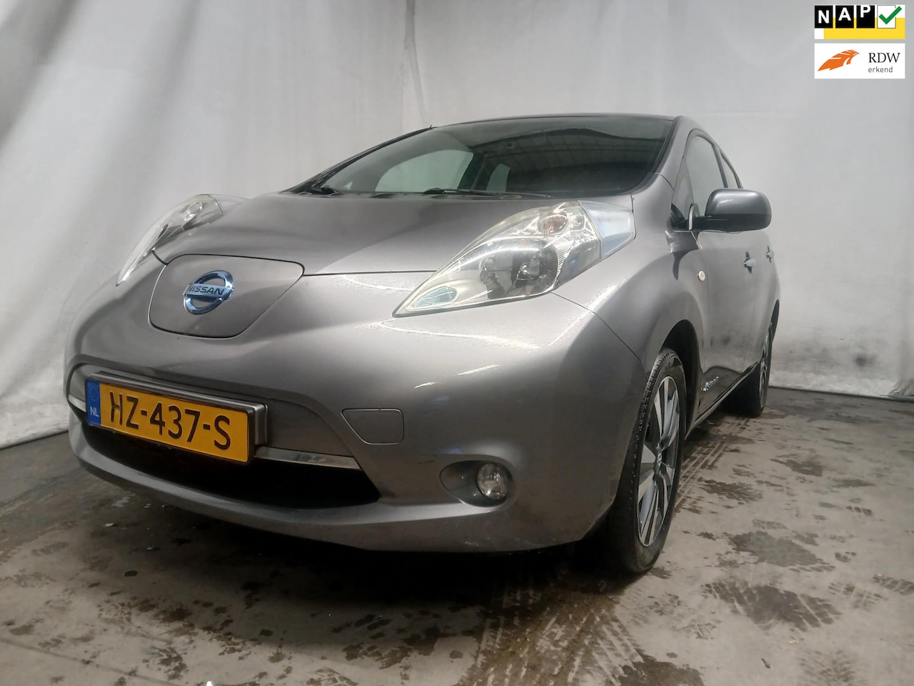 Nissan LEAF - Acenta 30 kWh - Schade - AutoWereld.nl