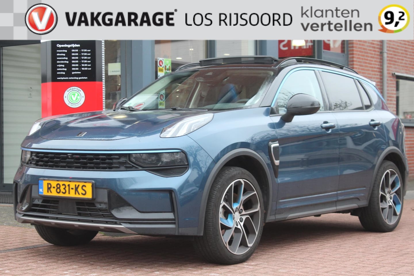 Lynk & Co 01 - 1.5TD Hybride *01* | Carplay | Schuifdak | Adaptive Cruise & Climate Control | Camera | PD - AutoWereld.nl