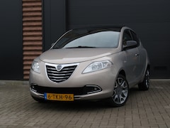 Lancia Y(psilon) - Ypsilon 0.9 TwinAir Automaat Platinum Airco Cr-Control Panoramadak Nw APK