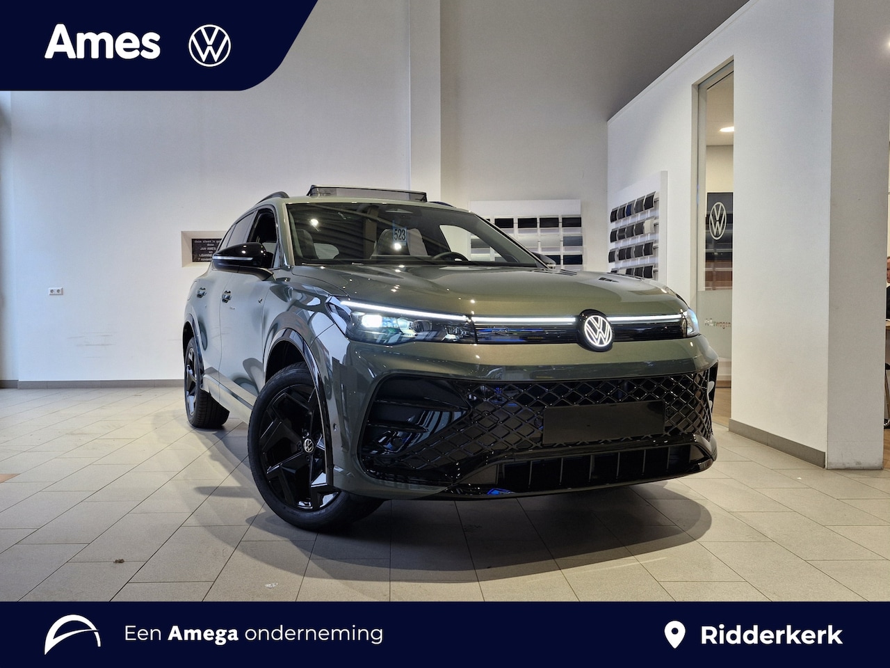 Volkswagen Tiguan - R-Line Edition 1.5 eHybrid 272 PK | €2000,- inruipremie | Panoramaschuif-kanteldak | Trekh - AutoWereld.nl